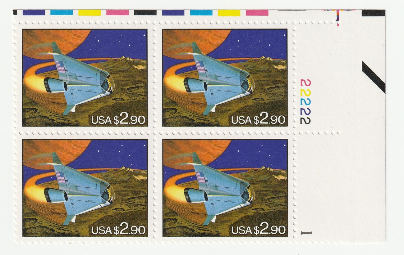 Space Shuttle, Priority Mail